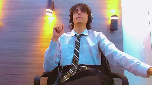 Sr BonnyEthan online show from April 2026 01:07:01 PM