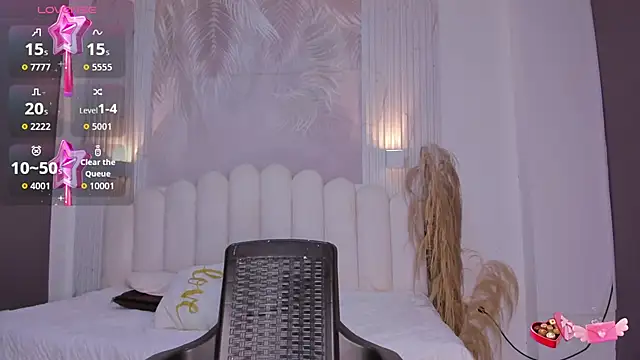 NastassjaCandy online show from April 2026 08:11:01 PM