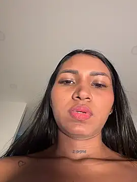 Snapshot of Barbiebrunette_ chatting on October 2025 03:28:02 AM Barbiebrunette online show from October 2025 03:28:02 AM