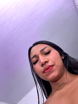 Barbiebrunette  online show from September 2025 02:45:01 AM
