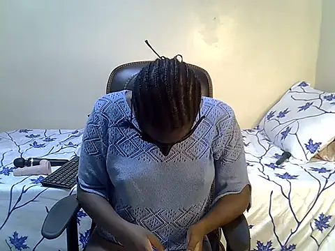 QueenJelly Sexy online show from February 2026 06:54:02 AM