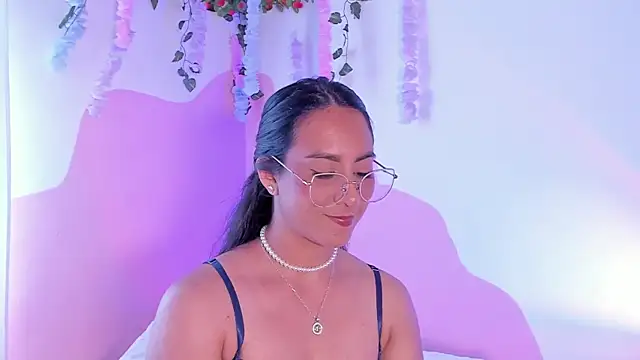 DaraBeckett online show from February 2026 10:12:02 PM