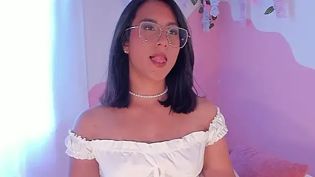 DaraBeckett online show from March 2026 08:59:01 PM