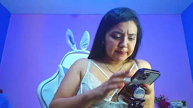 Snapshot of Isa-Jones chatting on September 2025 01:34:01 AM Isa-Jones online show from September 2025 01:34:01 AM