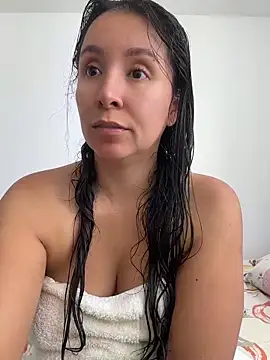 Snapshot of emely_sexx20 chatting on June 2026 04:18:02 PM emely sexx20 online show from June 2026 04:18:02 PM