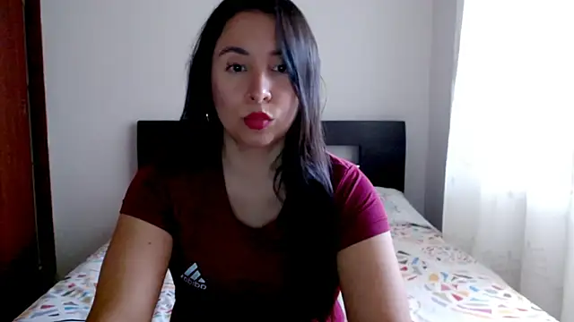 emely sexx20 online show from September 2025 09:54:01 PM