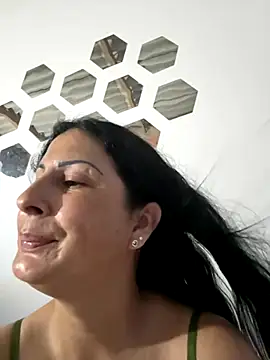 Angelicvill online show from November 2025 09:48:02 AM