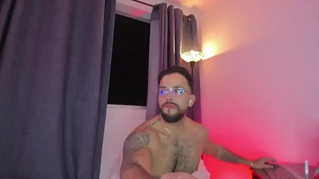 jacob stud18  online show from April 2026 01:01:01 AM