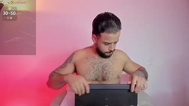 jacob stud18  online show from April 2026 11:49:02 PM