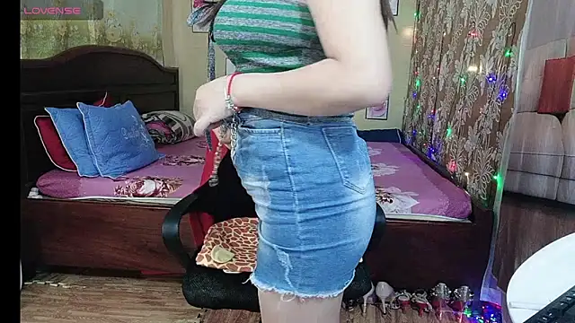 Lanian 99 online show from November 2025 11:02:01 AM