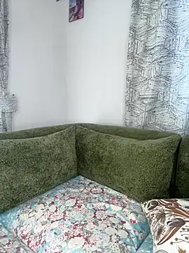 Favoritegirl1 online show from February 2026 12:49:02 PM