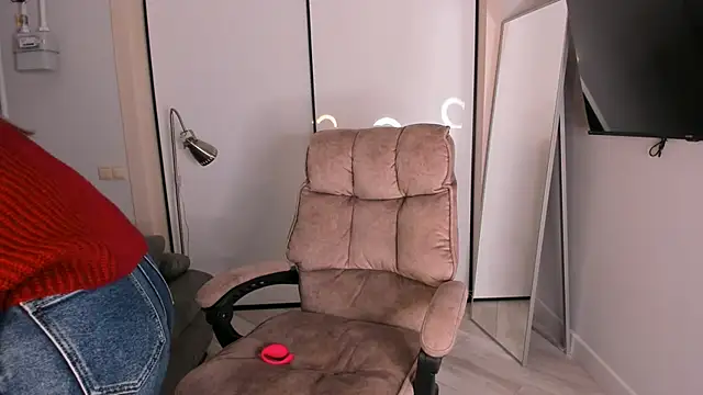 helen ramsay online show from November 2025 03:23:01 PM