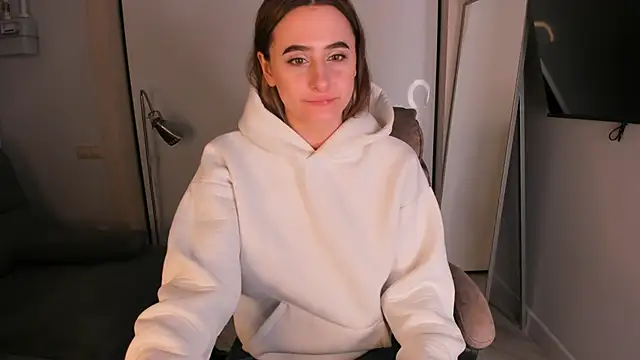 helen ramsay online show from November 2025 03:56:01 PM