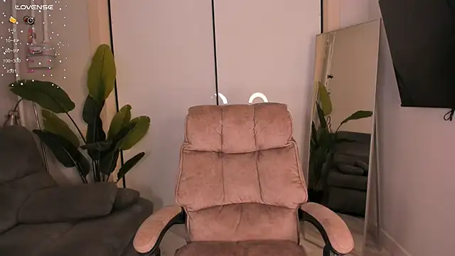 helen ramsay online show from December 2025 03:03:01 PM