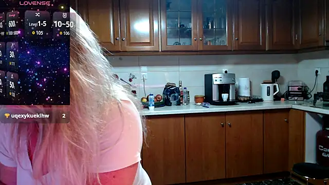 Snapshot of JennaDeluxe chatting on January 2026 05:27:02 PM JennaDeluxe online show from January 2026 05:27:02 PM