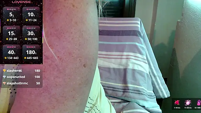 JennaDeluxe online show from November 2025 08:53:02 PM