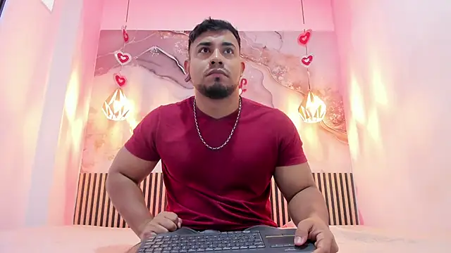 BrianMalonee online show from February 2026 12:01:02 PM