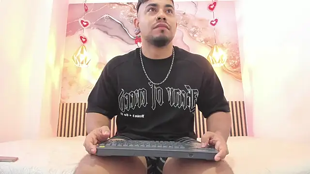 BrianMalonee online show from February 2026 12:07:01 PM