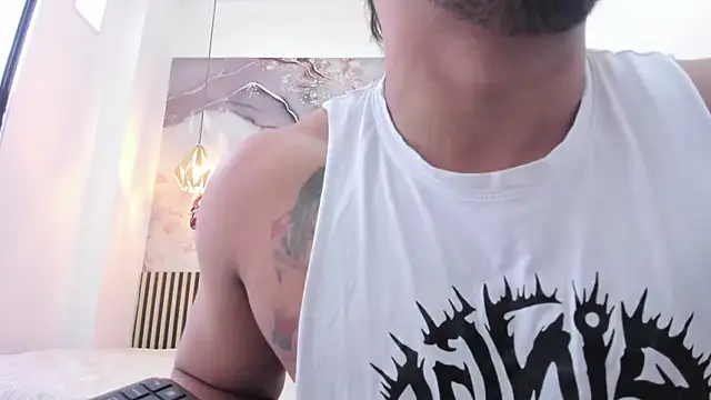 BrianMalonee online show from December 2025 12:17:02 PM