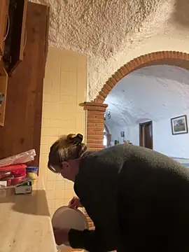 selenaluvv online show from February 2026 10:37:02 AM