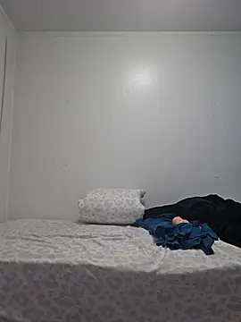 Edw95S online show from March 2026 05:13:01 AM