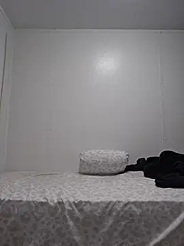 Edw95S online show from May 2026 05:25:02 AM