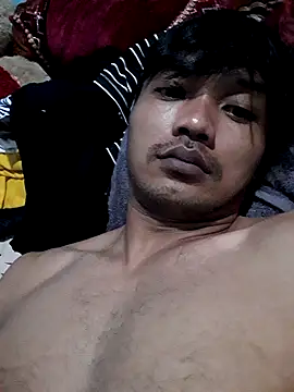 jojokom99 online show from April 2026 08:37:02 PM