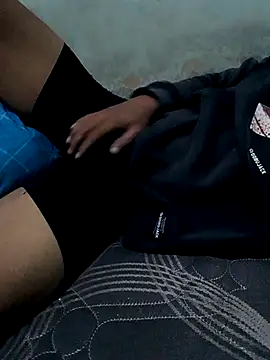 jojokom99 online show from April 2026 12:17:01 PM