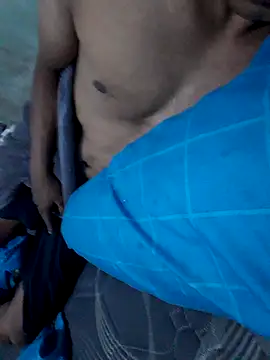 jojokom99 online show from April 2026 08:28:01 AM