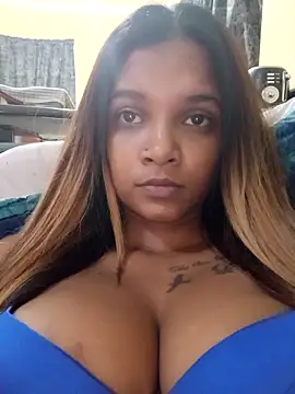 Indianqueen03 online show from November 2025 06:00:01 PM