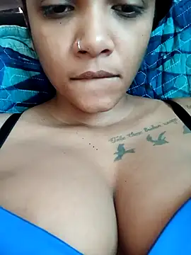 Indianqueen03 online show from December 2025 10:47:02 AM