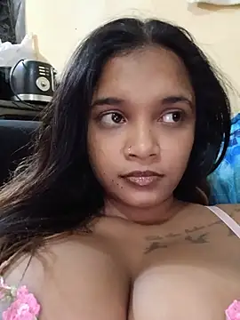 Snapshot of Indianqueen03 chatting on June 2026 06:02:01 PM Indianqueen03 online show from June 2026 06:02:01 PM