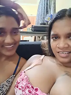 Snapshot of Indianqueen03 chatting on June 2026 06:24:02 PM Indianqueen03 online show from June 2026 06:24:02 PM