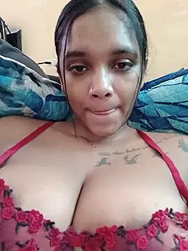 Snapshot of Indianqueen03 chatting on June 2026 10:15:02 AM Indianqueen03 online show from June 2026 10:15:02 AM
