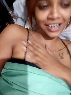 Indianqueen03 online show from March 2025 05:20:01 PM