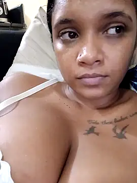 Indianqueen03 online show from April 2026 06:47:02 PM