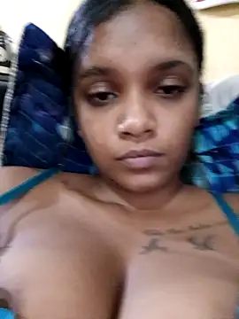 Snapshot of Indianqueen03 chatting on March 2026 07:10:02 PM Indianqueen03 online show from March 2026 07:10:02 PM