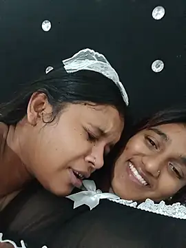 Snapshot of Indianqueen03 chatting on July 2026 10:32:02 PM Indianqueen03 online show from July 2026 10:32:02 PM