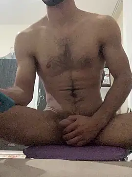 MuscleBoyy777 online show from January 2025 09:40:01 PM