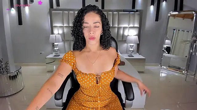 AlessaRomero online show from March 2026 07:47:01 PM