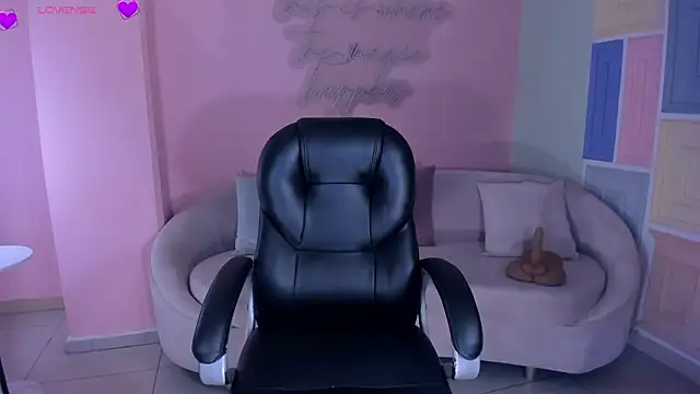 AlessaRomero online show from February 2026 07:04:02 PM