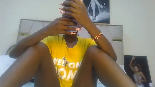 Fine assie online show from March 2025 01:14:01 AM