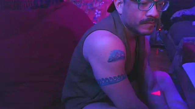 Tony Torrente online show from February 2026 01:24:02 AM