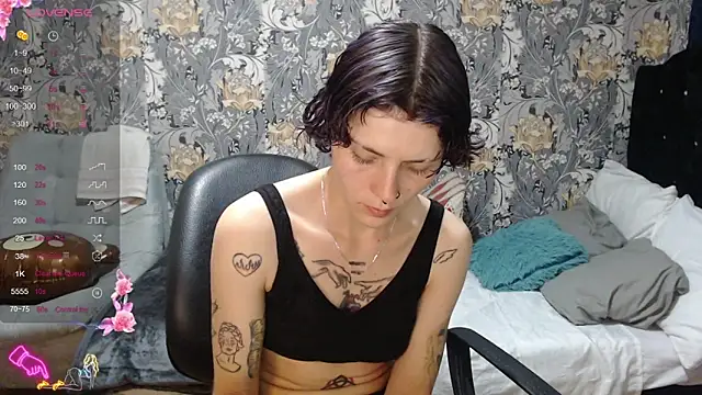 Snapshot of pretty_cristal69 chatting on June 2026 12:30:01 AM pretty cristal69 online show from June 2026 12:30:01 AM