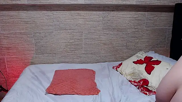 pretty cristal69 online show from November 2025 12:44:01 AM