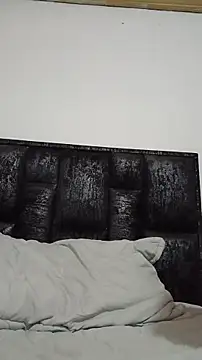 pretty cristal69 online show from October 2025 03:45:01 PM