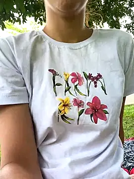 marianna1- online show from November 2025 02:28:01 PM