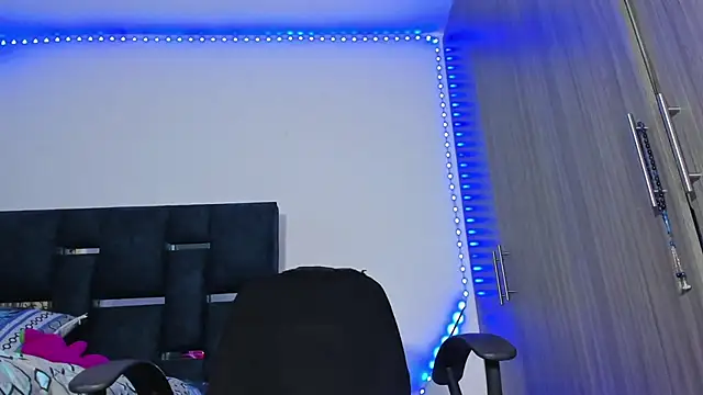 Lagosanthos online show from February 2025 08:17:02 PM