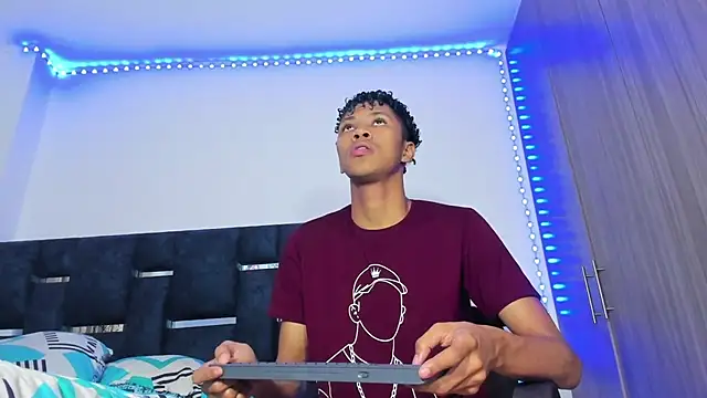 Lagosanthos online show from February 2025 08:20:02 PM