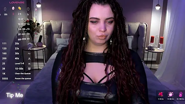 Miss Maya Mils online show from February 2026 01:08:02 AM